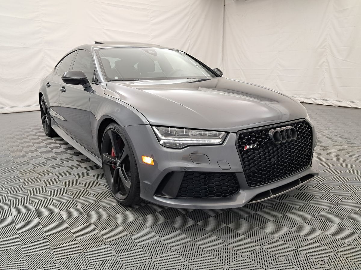 Audi RS 7 Prestige quattro striker car